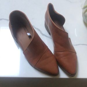 Universal thread size 7 fall shoe open